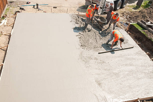 Best Driveway Concrete Repair  in Walkerton, IN